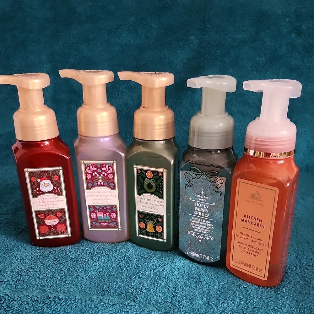 Bath & Bodyworks 5 Foaming Soaps